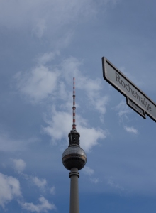 Die Rochstraße liegt in unmittelbarer Nähe zu Alexanderplatz und Fernsehturm.  Foto: Axel Huber